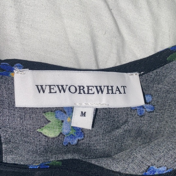 We wore what cropped watercolor ditsy top - Picture 4 of 4